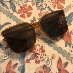 Gentle Monster 2021-Frida Brown Colour